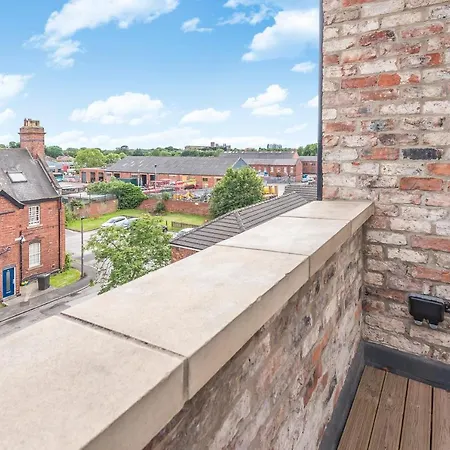 8, The Keyes * York